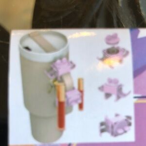 Pink and Cream lipgloss holders